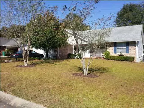6526 Eagle Crest Dr, Milton, FL 32570 photo 1