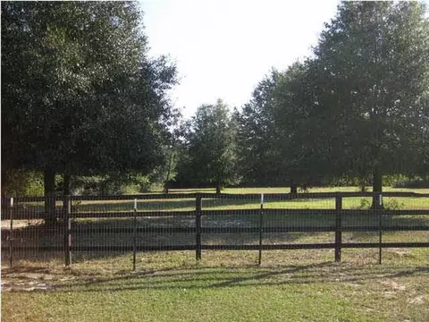 8922 Grey Fox Ln, Milton, FL 32570 photo 21