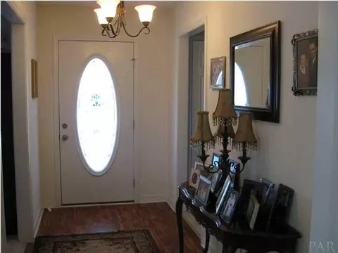 8922 Grey Fox Ln, Milton, FL 32570 photo 5