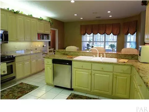 5468 Champions Dr, Pace, FL 32571 photo 10