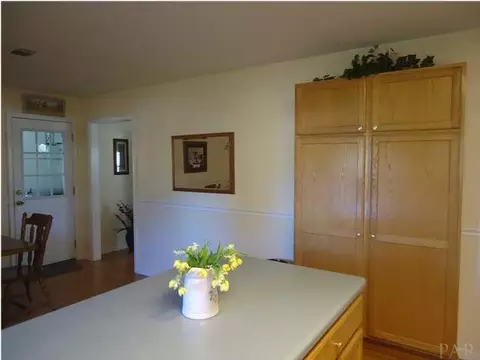 3018 N 25th Ave, Milton, FL 32583 photo 6