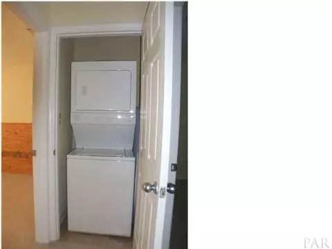 6862 Old West Ln, Milton, FL 32570 photo 3