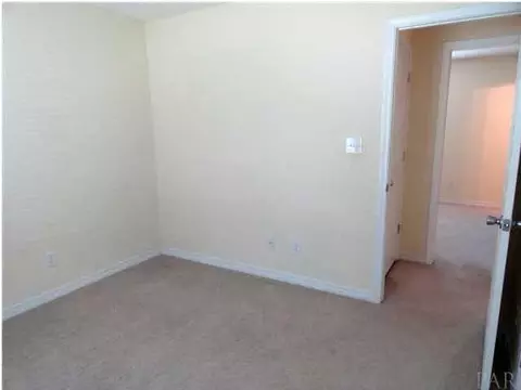 6862 Old West Ln, Milton, FL 32570 photo 2