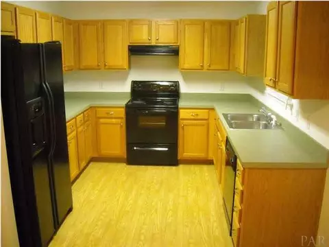 5561 Education Dr, Milton, FL 32571 photo 6