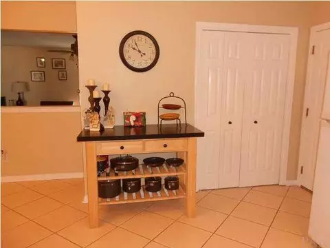 6324 Jason Dr, Milton, FL 32570 photo 5