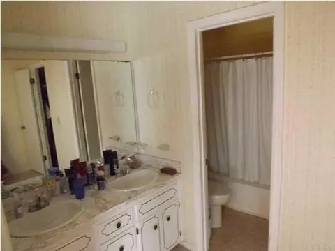 2537 Corral Dr, Cantonment, FL 32533 photo 10