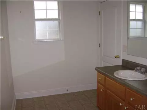 5121 Seneca Trl, Milton, FL 32571 photo 6