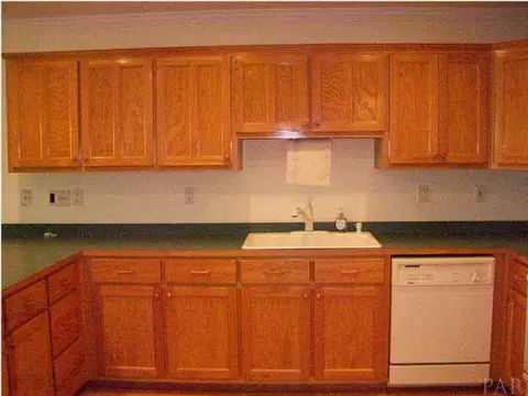 5661 Derby Dr, Pace, FL 32571 photo 9