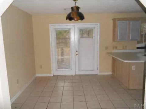7031 Dorr St, Milton, FL 32583 photo 6