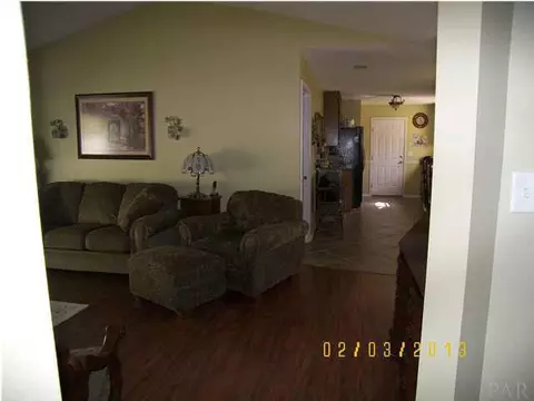 5762 Eagle Dr, Milton, FL 32570 photo 8