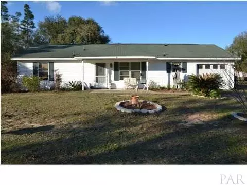 5762 Eagle Dr, Milton, FL 32570 photo 1