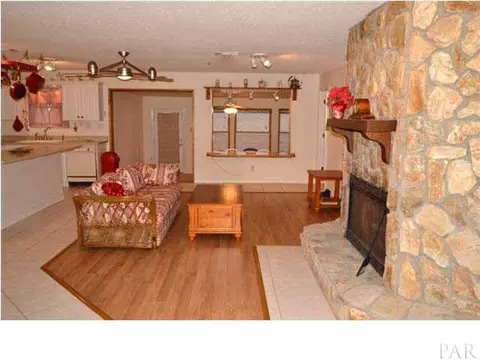 281 S Garcon Point Rd, Milton, FL 32583 photo 3