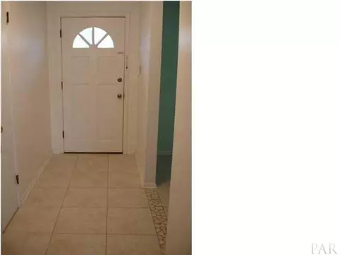1310 Phalrose Ln, Cantonment, FL 32533 photo 3
