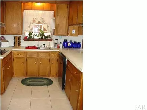 1310 Phalrose Ln, Cantonment, FL 32533 photo 6