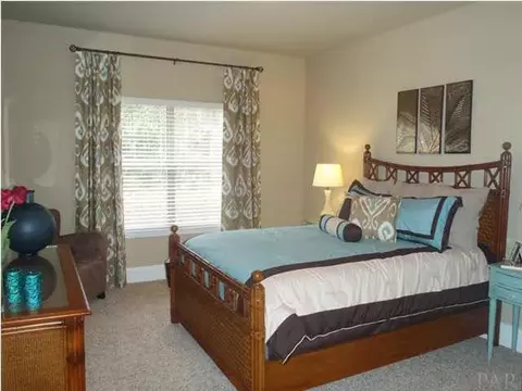 2078 Staff Dr, Cantonment, FL 32533 photo 3