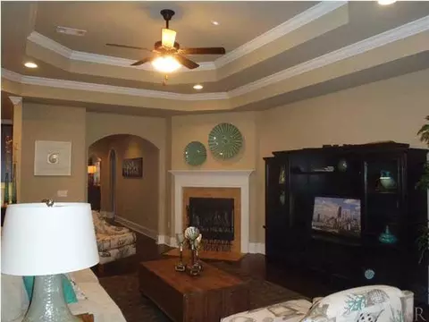 2078 Staff Dr, Cantonment, FL 32533 photo 8