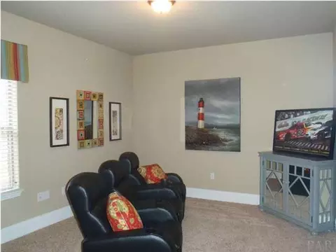 2078 Staff Dr, Cantonment, FL 32533 photo 4