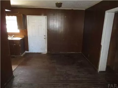 12 E Baars St, Pensacola, FL 32503 photo 4