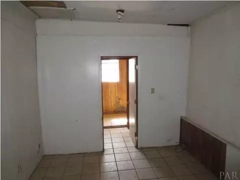 12 E Baars St, Pensacola, FL 32503 photo 6