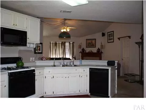 2035 Jason Dr, Cantonment, FL 32533 photo 5