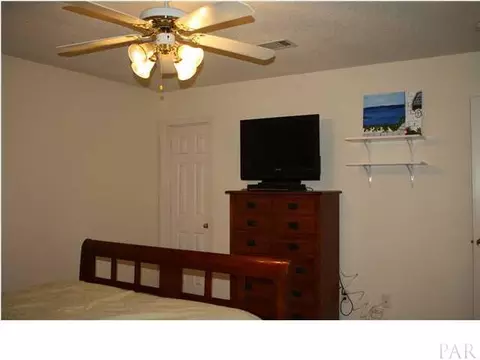 2035 Jason Dr, Cantonment, FL 32533 photo 8