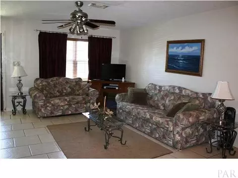 4424 Angie Ln, Pace, FL 32571 photo 9