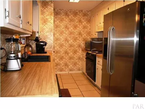 4424 Angie Ln, Pace, FL 32571 photo 4
