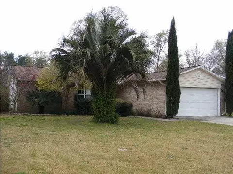5486 Chantilly Cir, Milton, FL 32583 photo 1