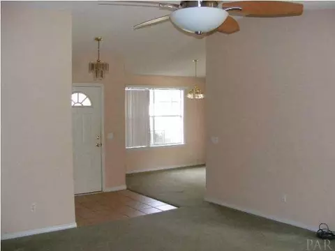 5486 Chantilly Cir, Milton, FL 32583 photo 14