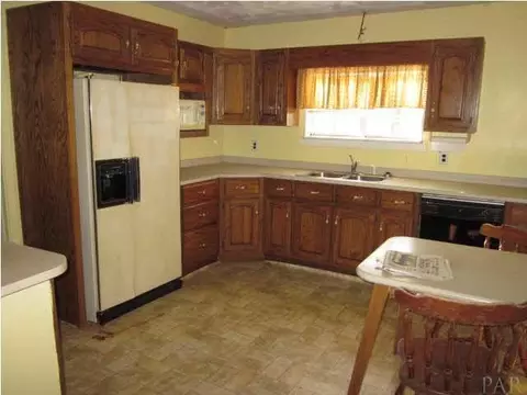 5044 Iva Rd, Jay, FL 32565 photo 2