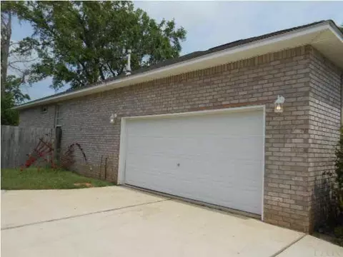 3213 Cromwell, Cantonment, FL 32533 photo 2