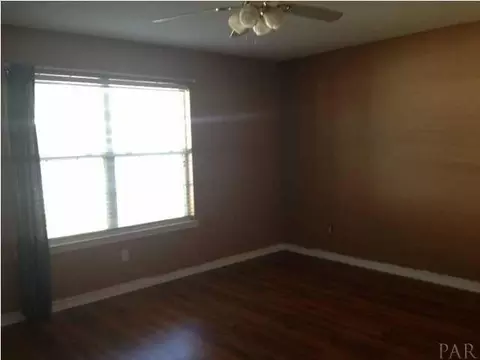 4150 Pace Ln, Pace, FL 32571 photo 2