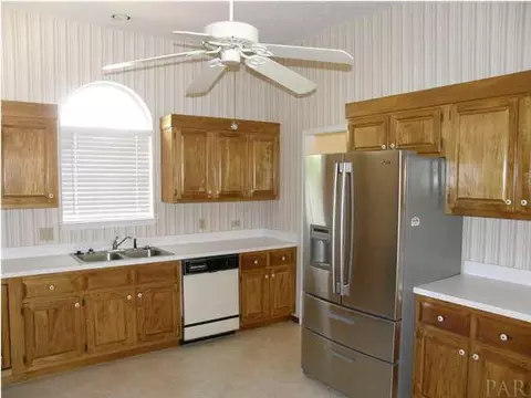 4133 Ermine Ln, Milton, FL 32583 photo 4