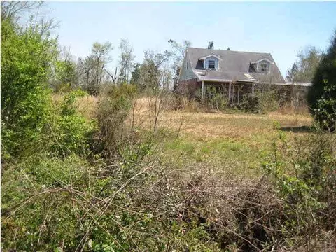 4066 Coachman Rd, Milton, FL 32583 photo 1
