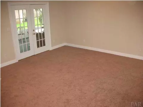 815 Alysheba Ln, Cantonment, FL 32533 photo 3