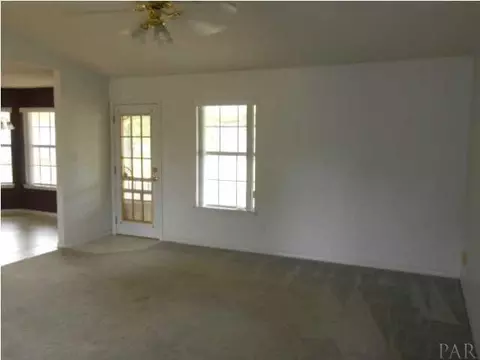 335 Twisted Oak Dr, Cantonment, FL 32533 photo 4