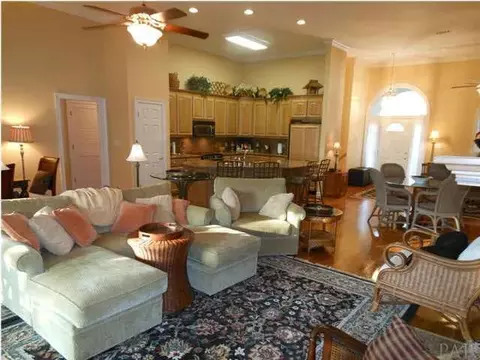 5521 Bay Meadows Dr, Milton, FL 32583 photo 4