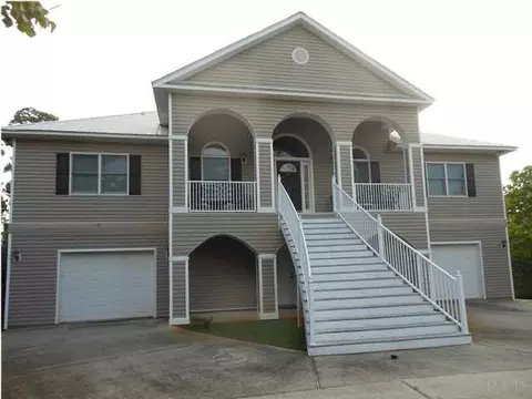 5521 Bay Meadows Dr, Milton, FL 32583 photo 1