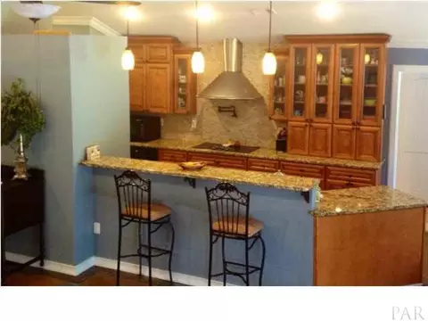 5313 Emerald Dr, Pace, FL 32571 photo 6