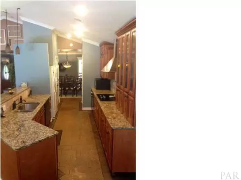 5313 Emerald Dr, Pace, FL 32571 photo 8