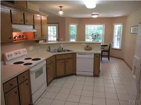 3107 Apache Dr, Pace, FL 32571 photo 9