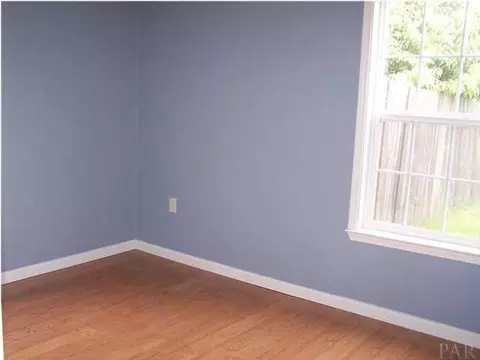 6432 Walnut St, Milton, FL 32570 photo 8