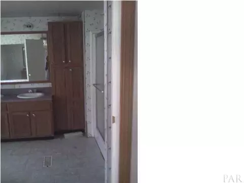 3884 Legend Creek Dr, Pace, FL 32571 photo 5