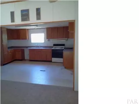 3884 Legend Creek Dr, Pace, FL 32571 photo 3