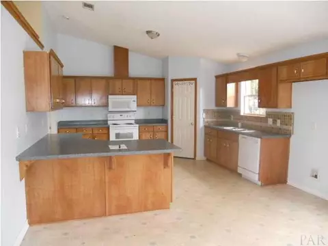 8699 Riverstone Rd, Milton, FL 32583 photo 4