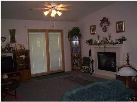 6251 Glendale Dr, Milton, FL 32570 photo 4