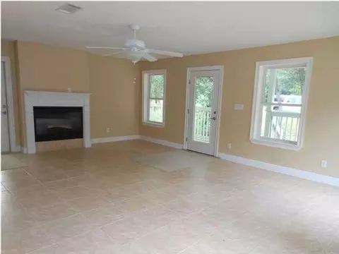 6321 Long St, Milton, FL 32570 photo 2