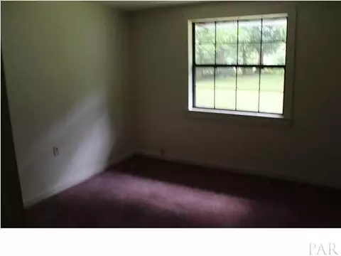 4250 Floridatown Rd, Pace, FL 32571 photo 11