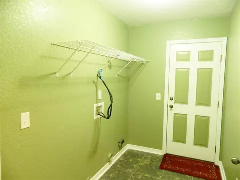 1899 Grassy Rd, Milton, FL 32583 photo 6