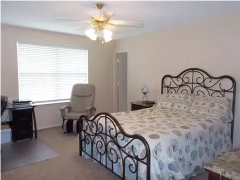 5474 Chantilly Cir, Milton, FL 32583 photo 8